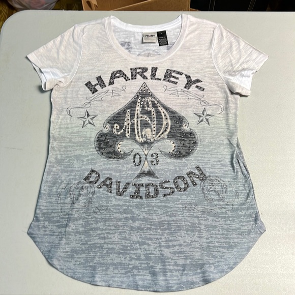 Harley-Davidson Tops - Harley Davidson women’s t-shirt